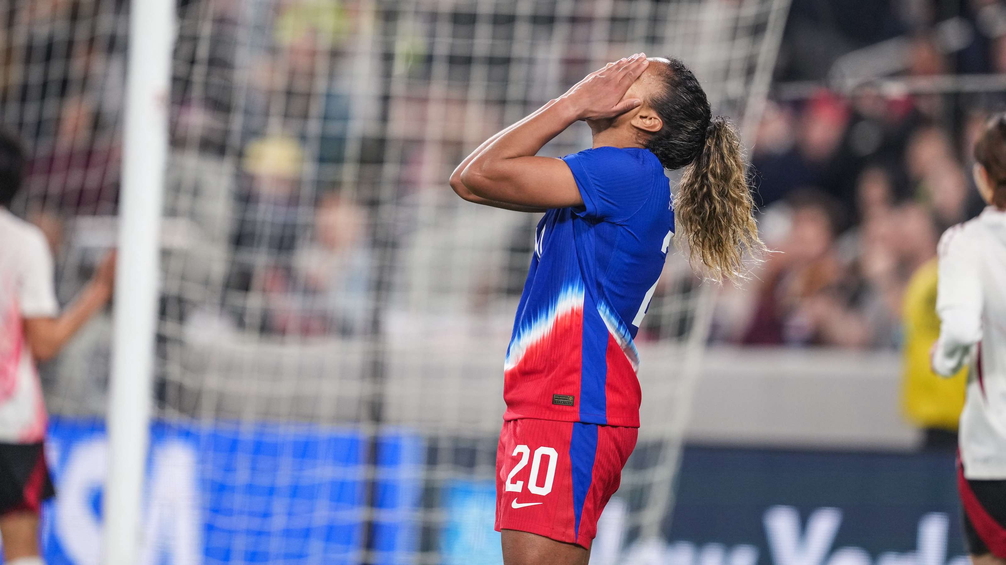 频频出现 频频出现